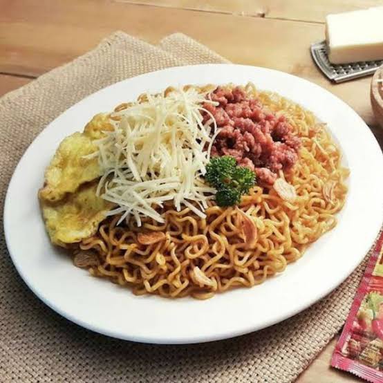 Indomie Kornet Spesial