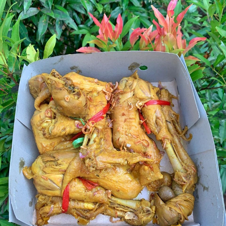 Ingkung Ayam Kampung