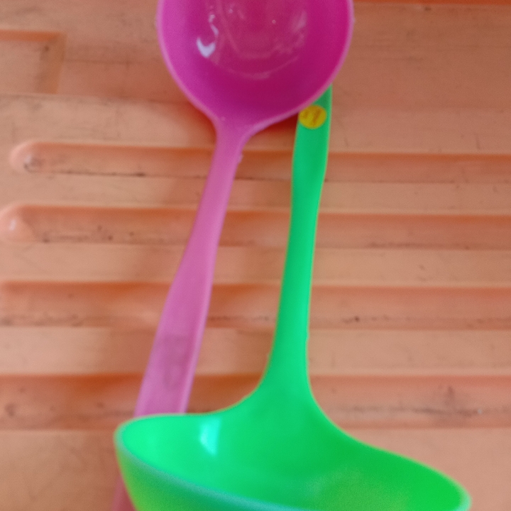 Irus Kiki Kecil