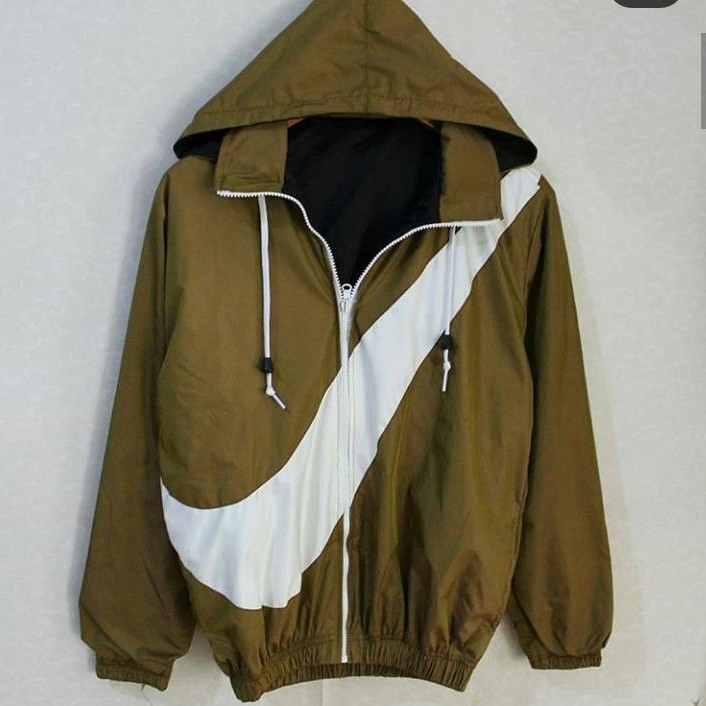 JACKET PARASUT NIKE