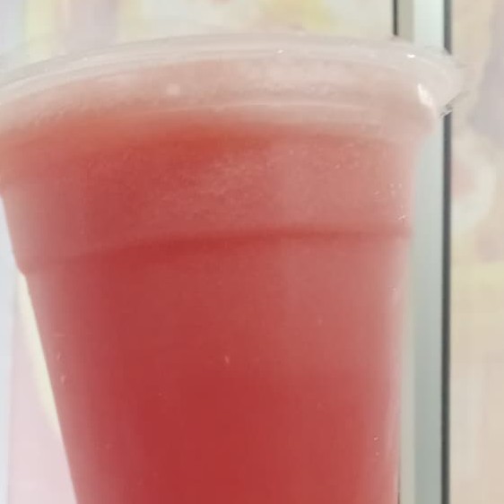 JUS STROWBERRY