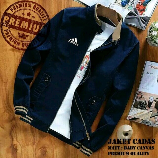 Jaket Cadas