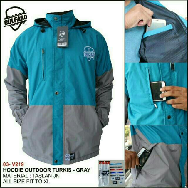 Jaket Hoodie Outdoor Waterproof Pria  WanitaJaket Gunung