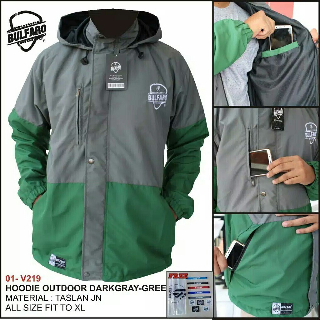 Jaket Hoodie Outdoor Waterproof Pria  WanitaJaket Gunung 2