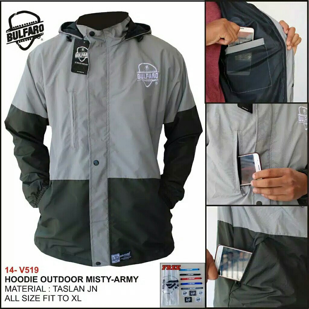 Jaket Hoodie Outdoor Waterproof Pria  WanitaJaket Gunung 3