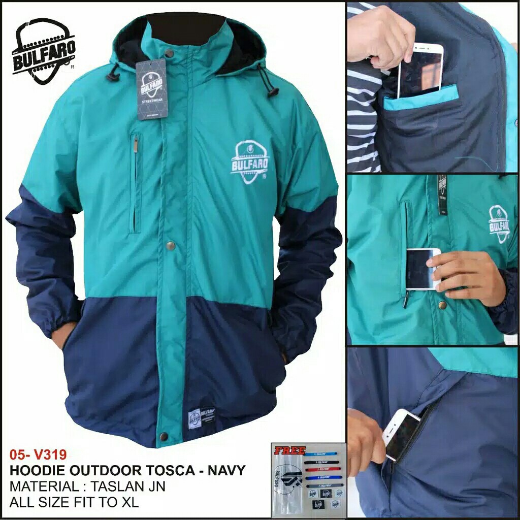 Jaket Hoodie Outdoor Waterproof Pria  WanitaJaket Gunung 5
