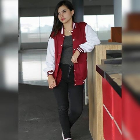 Jaket Milea