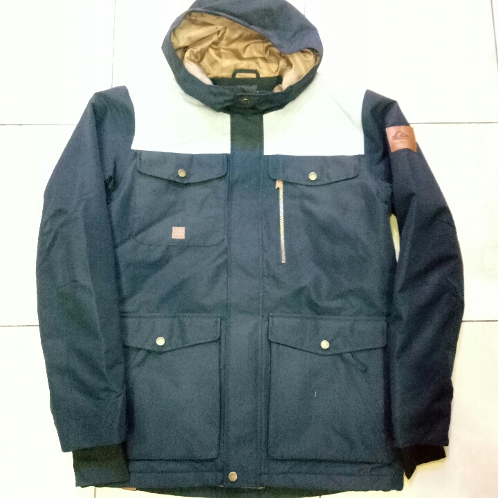 Jaket Pria Quick Silver