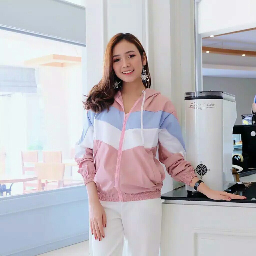 Jaket wanita Lumino pakai lapisan dalam furing  - kwalitas premium 3