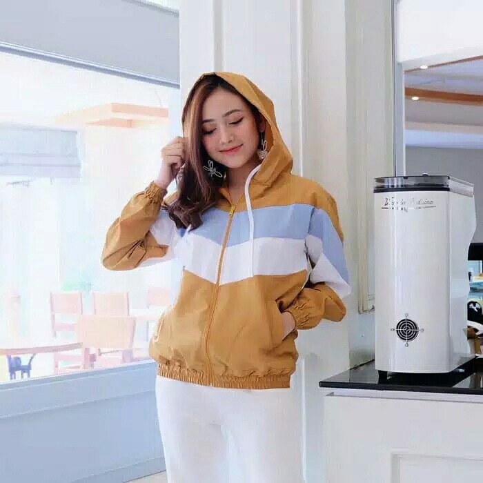 Jaket wanita Lumino pakai lapisan dalam furing  - kwalitas premium 4