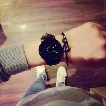 Jam Tangan Wanita Unique Dial - QZBW164ZB 2