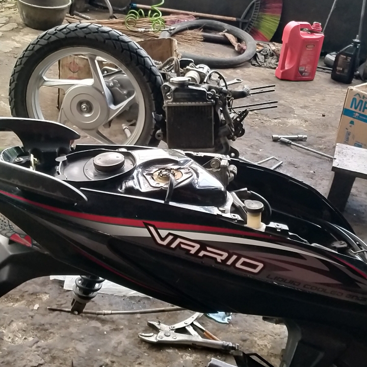 Jasa Servis Motor