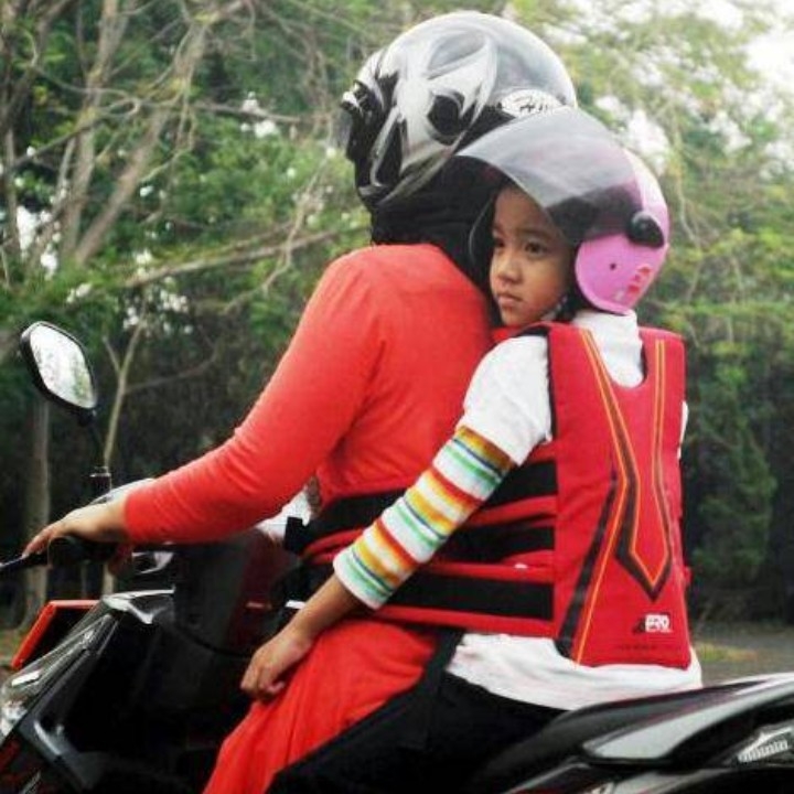 Jasa antar atau jemput anak sekolah