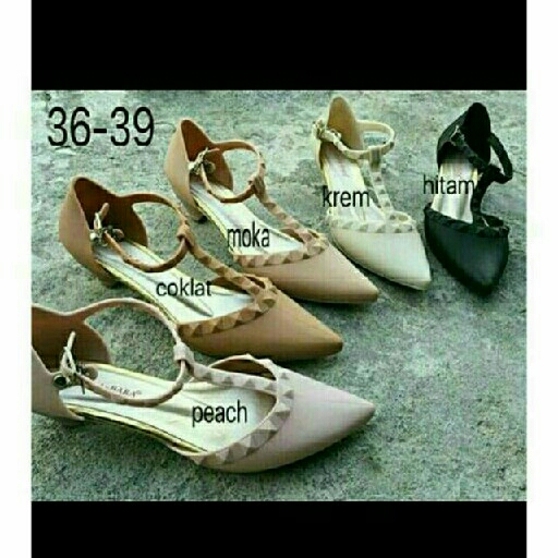 Jelly Shoes Lancip Polos Tali