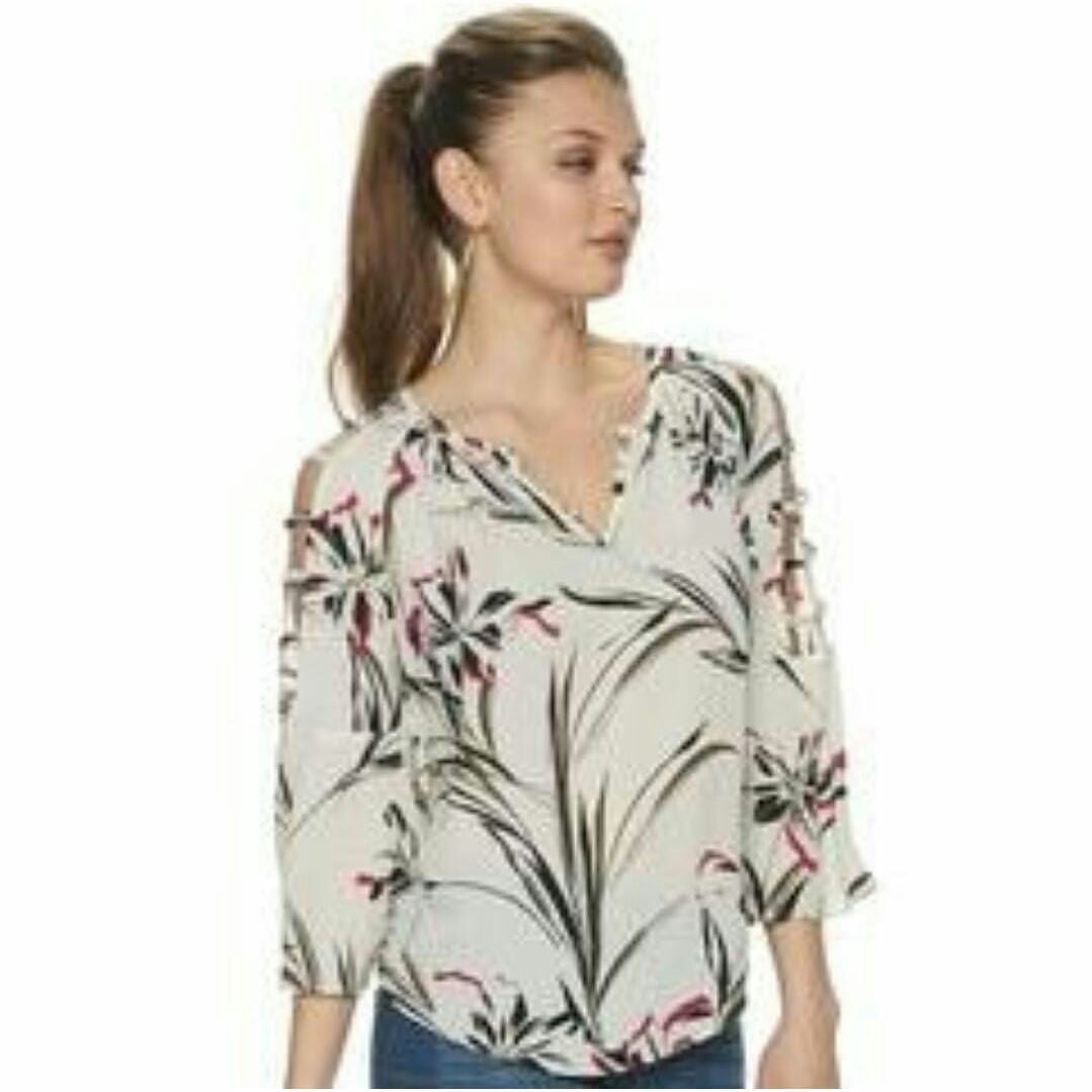 Jennifer Lopez Blouse 3