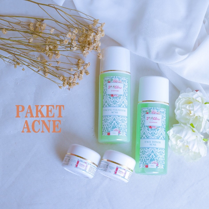 Jglow Pket Acne