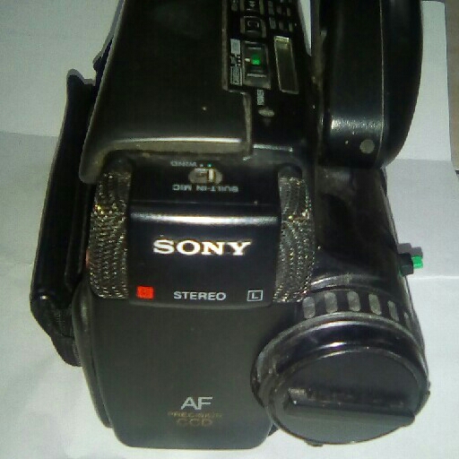 Jual Camcorder Sony CCD TR75E