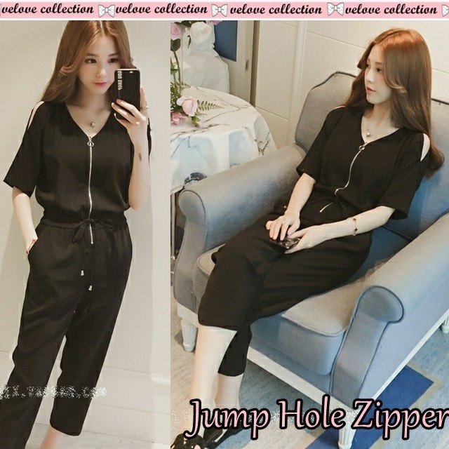 Jump Hole Zipper Black