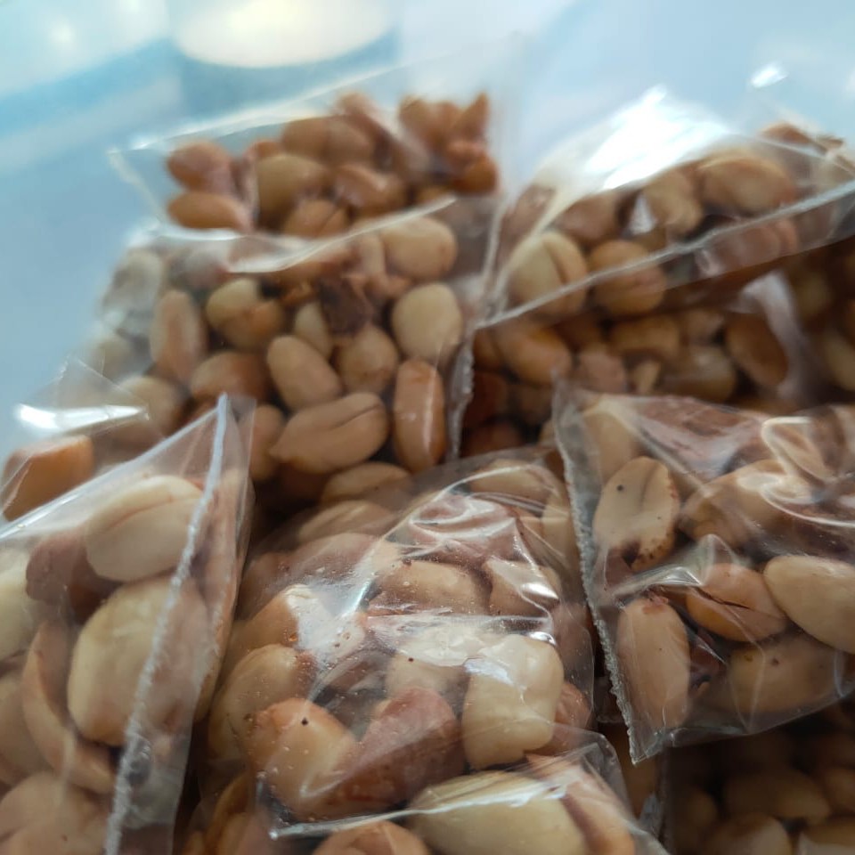 KACANG BAWANG