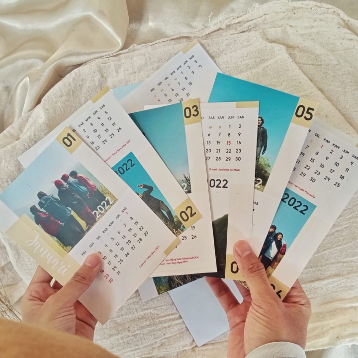 KALENDER 2022 Aesthetic POLAROID CUSTOM FOTO 2