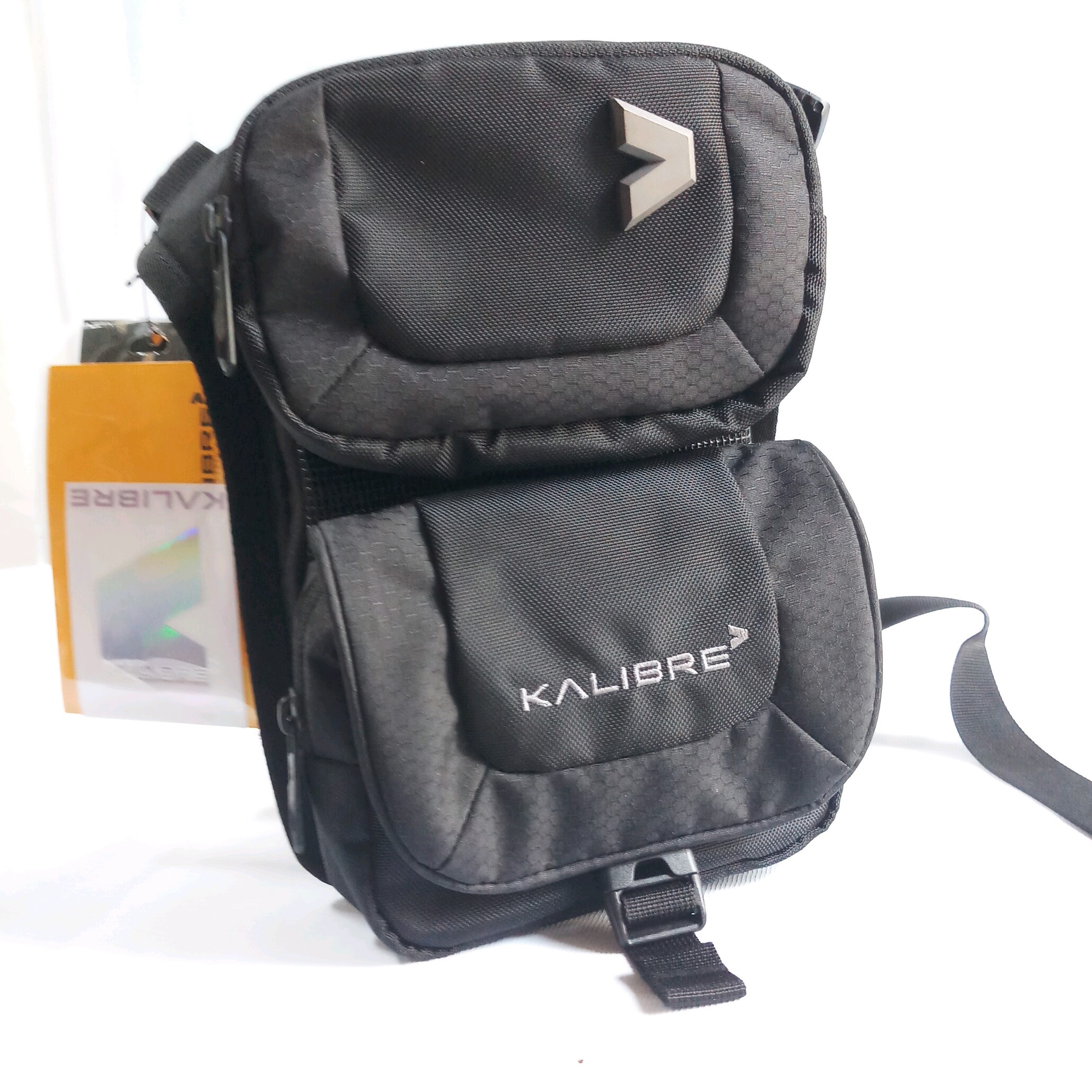 KALIBRE TAS THIGH BAG BLACK - RAZOR 3L -  920483 - 000 MERK KALIBRE PE