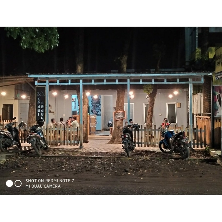 Kedai Teduh - Toga lumajang