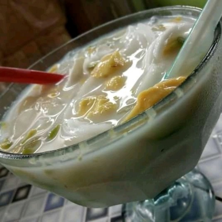 KELAPA MUDA ALPUKAT