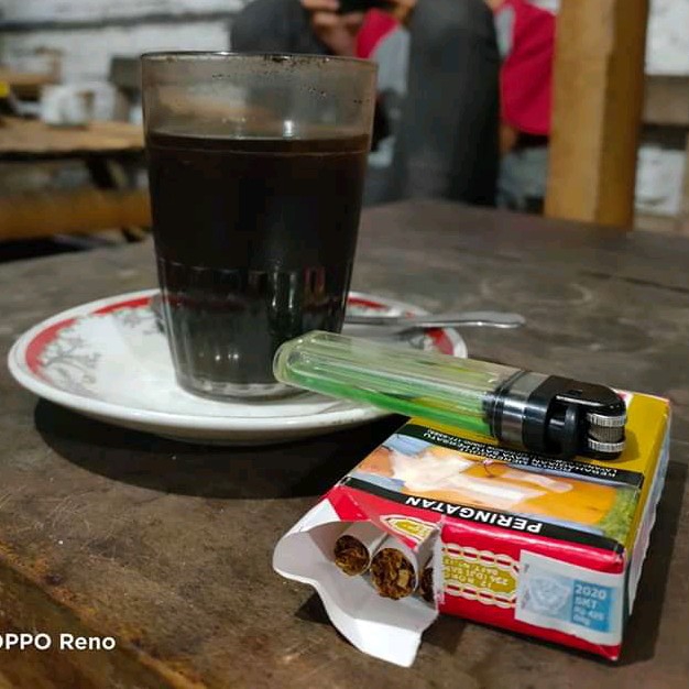 KOPI HITAM 