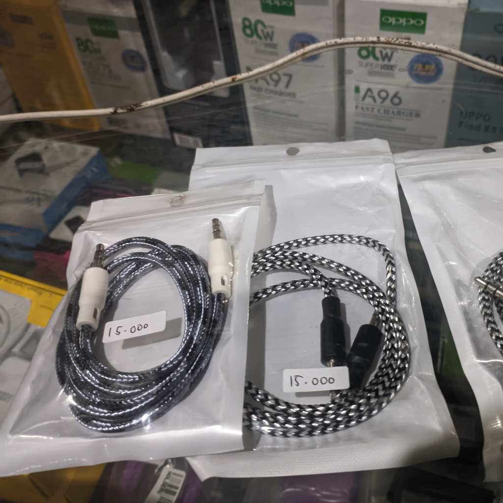 Kabel Aux Handphone