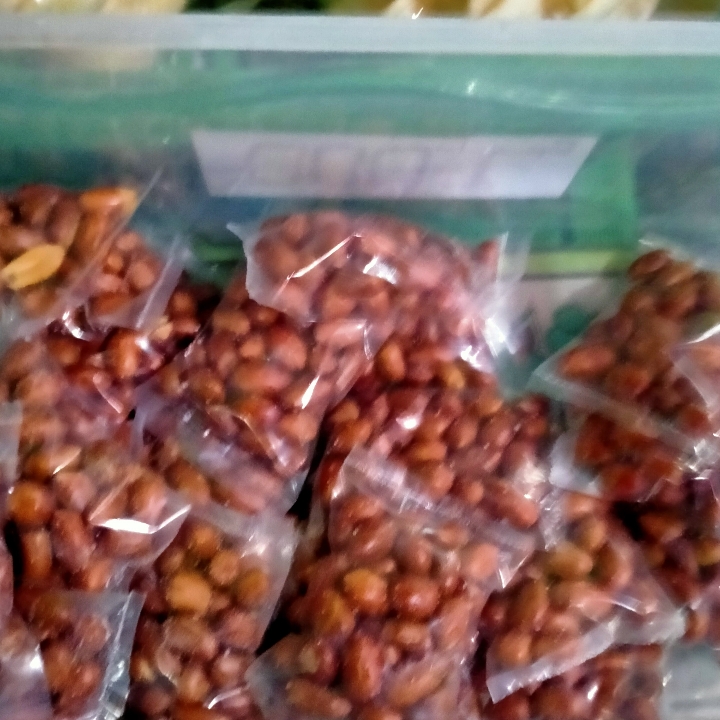 Kacang Goreng Asin