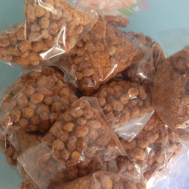 Kacang Telur 