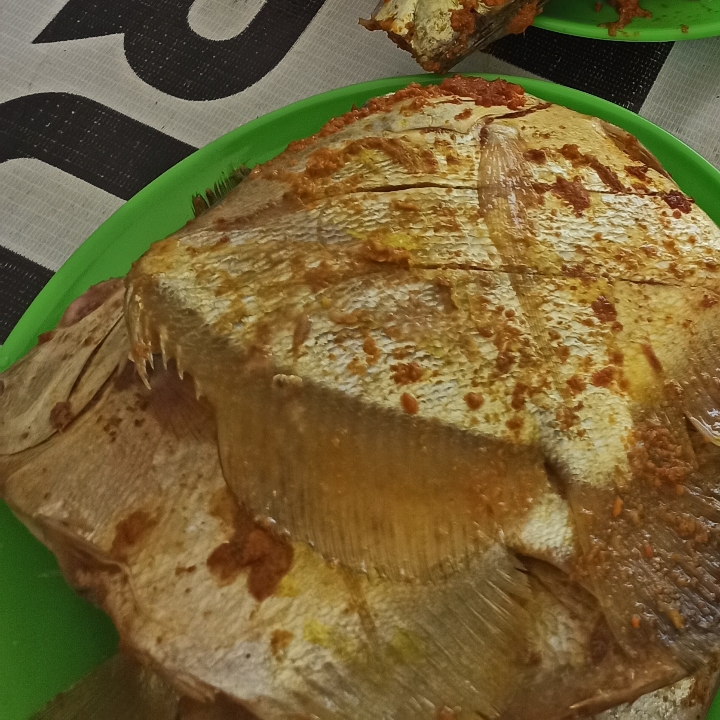Kadapang Waru Bakar Kiloan