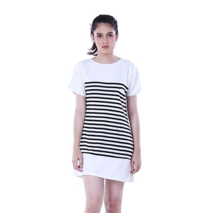 Kaos Distro Wanita Black Stripe - H 0837