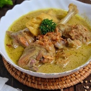 Kare Ayam Bu Erna