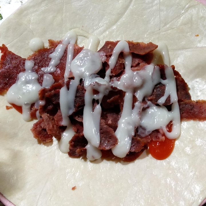 Kebab Daging Sapi  Keju Mozzarella