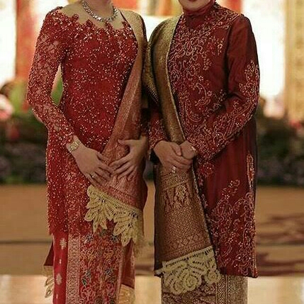 Kebaya dan Songket