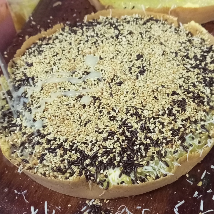 Keju Kacang Coklat