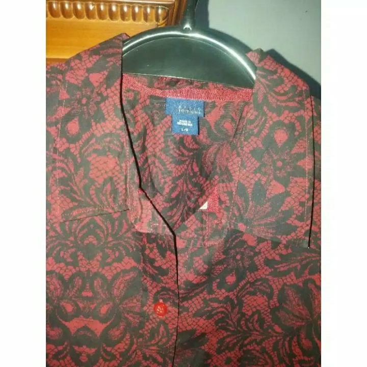 Kemeja Basic Motif Kembang