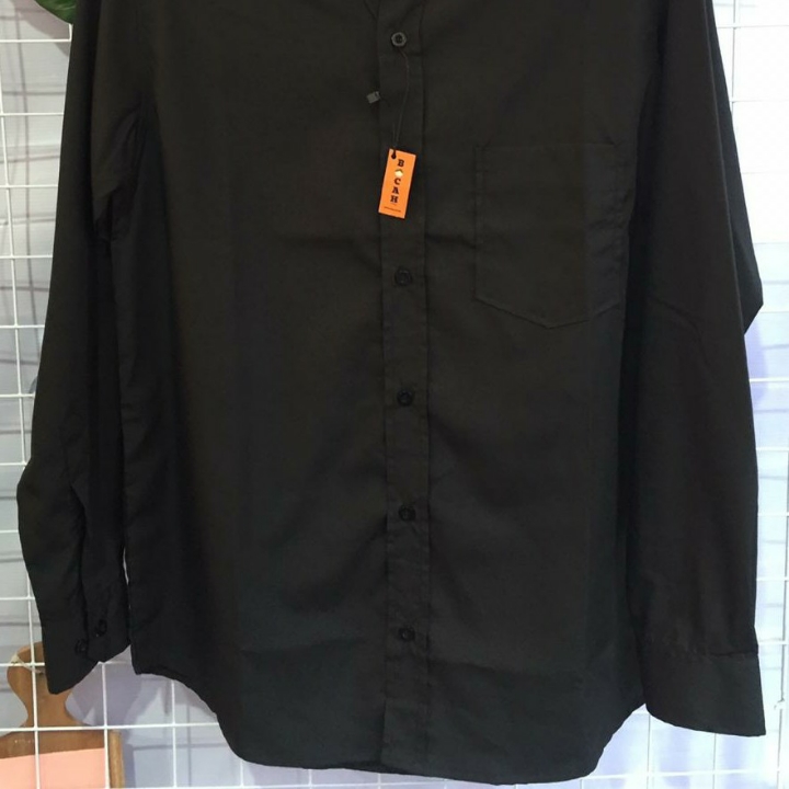 Kemeja Cowok Polos Hitam Panjang 2