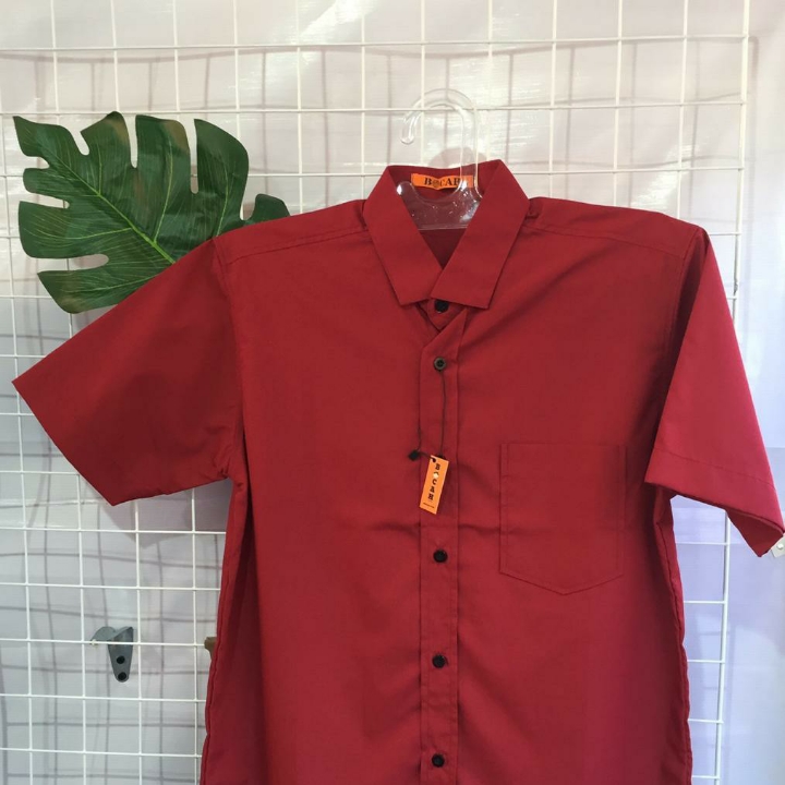 Kemeja Cowok Polos Marron Pendek