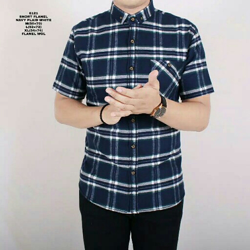 Kemeja Flanel Lengan Pendek