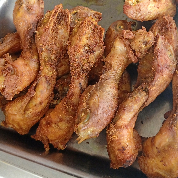 Kepala Ayam Goreng