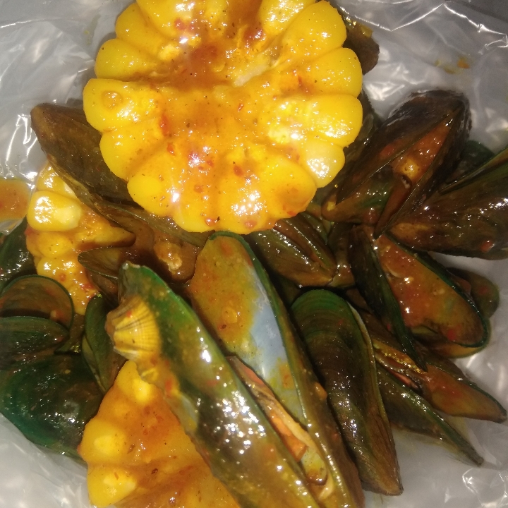 Kerang Ijo Saus Padang
