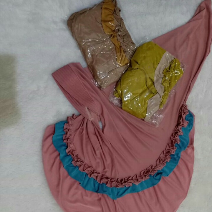 Kerudung Quinzha Shop
