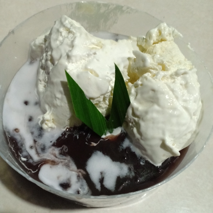 Ketan Hitam Es Krim Durian