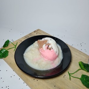 Ketan Susu Ice Cream