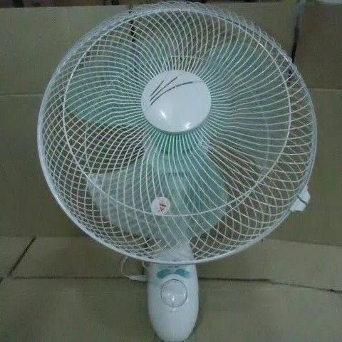 Kipas Maspion Dinding