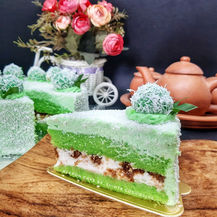 Klepon Cake Slice 2