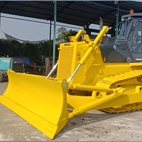 Komatsu D85ESS Bulldozer