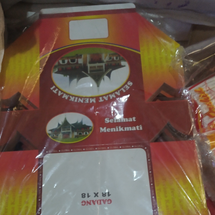 Kotak Nasi Ukr 18